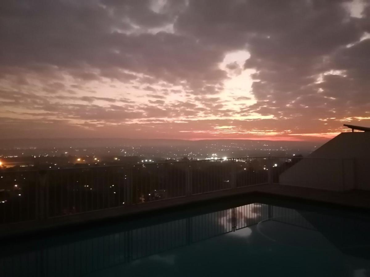 Palm View Guest House Pretoria-Noord Esterno foto